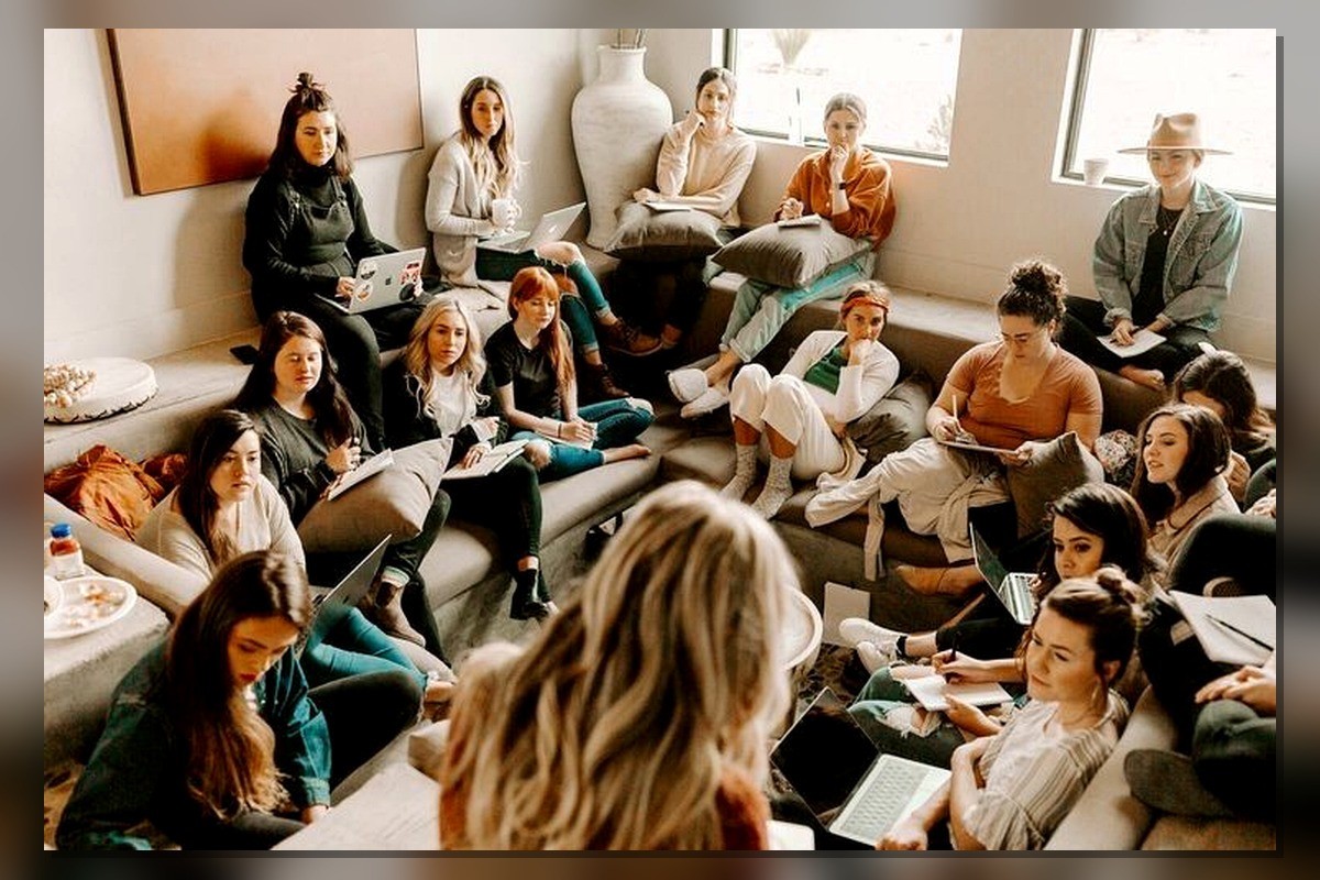 Imagen vinculada al artículo educativo Lo que decimos cuando ellos no están